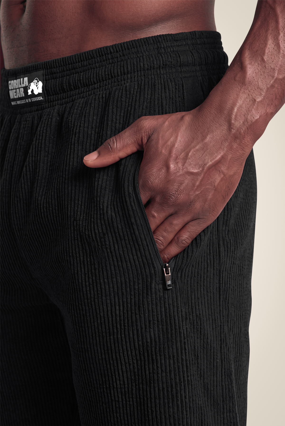 Gorilla Wear Augustine Old School Shorts - Black - Detail View