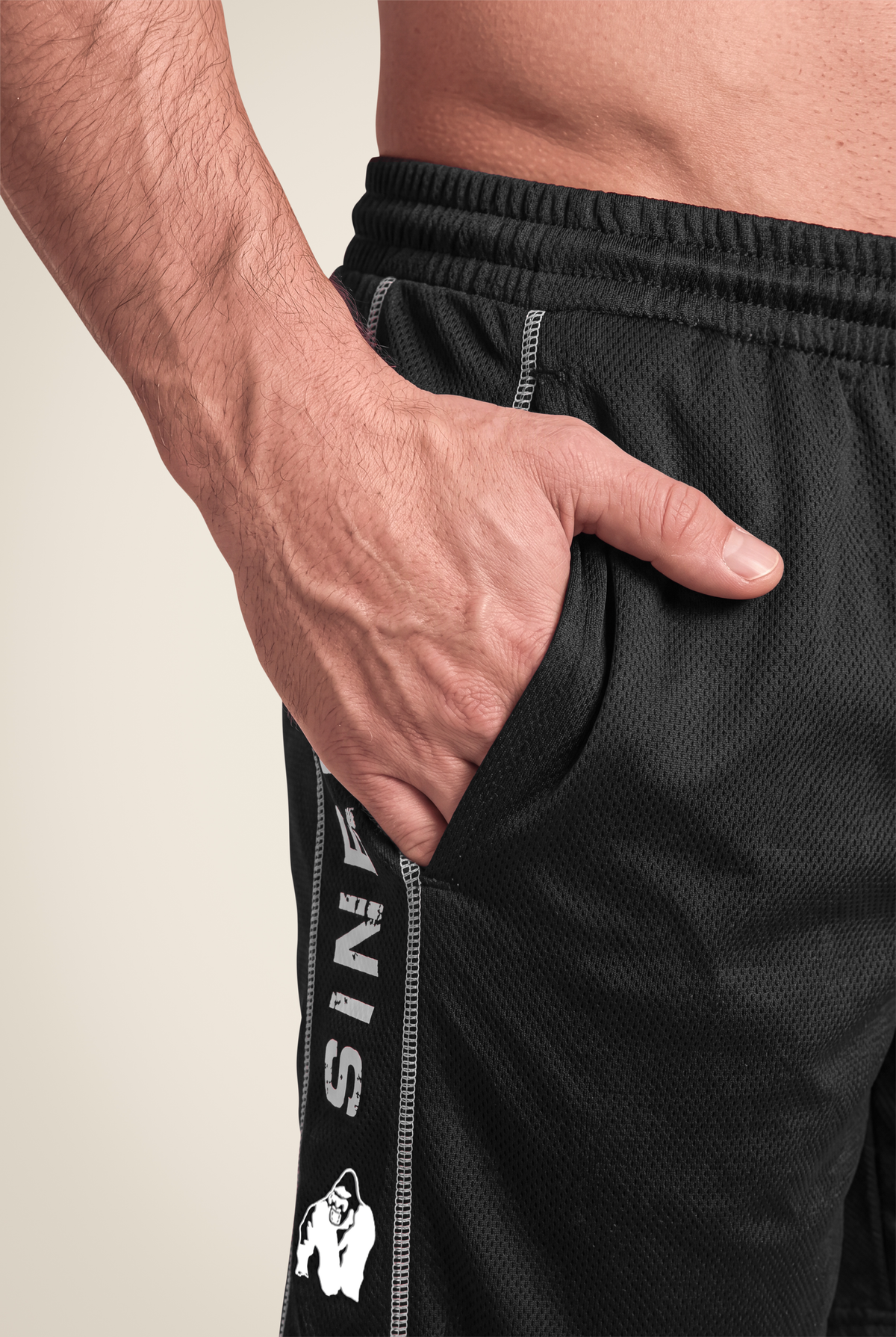 Gorilla Wear Functional Mesh Shorts Shorts Black/White
