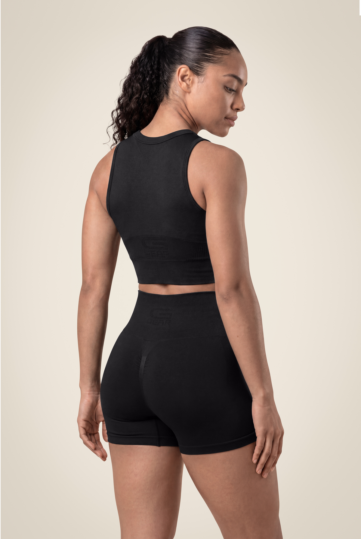 Gorilla Wear Olivia Seamless Crop Top T-Shirt & Tops Black